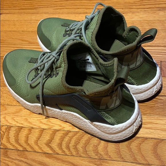 Nike Air Huarache - Picture 1 of 2